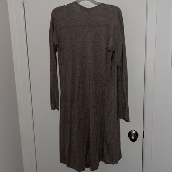 Express Duster - Picture 2 of 3